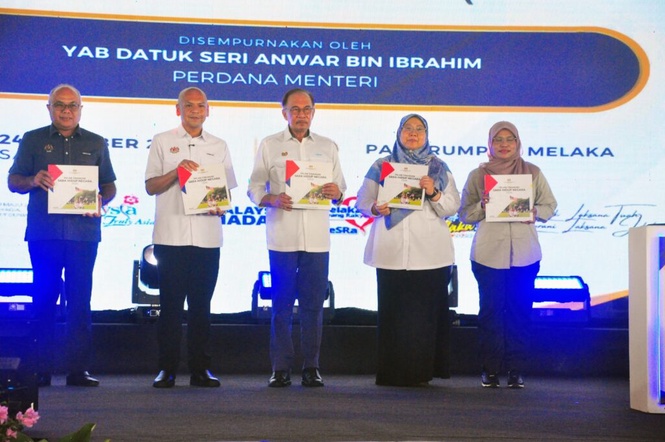 Image from: NCLAP30 tangani kos sara hidup rakyat