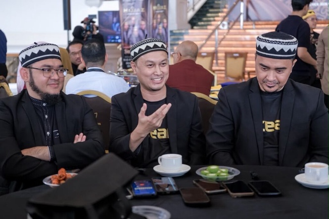 Image from: Sangkal artis Nasyid dipinggirkan di AIM, Inteam anggap berlaku salah faham