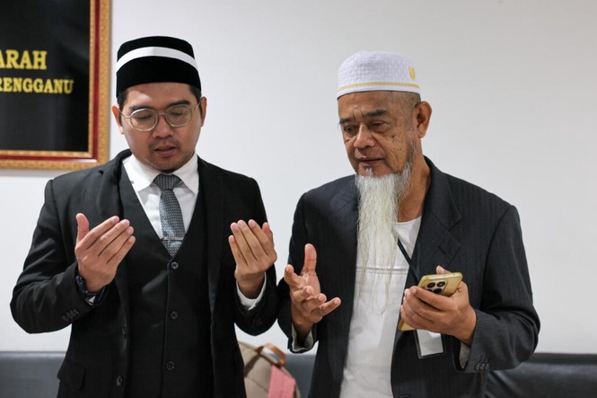 Image from: Pesara bebas tuduhan salah guna wang persatuan RISDA