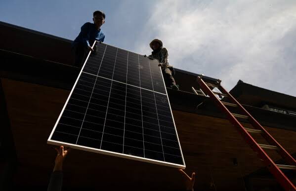 Image from: Perang Iran dorong Filipina beralih kepada tenaga solar