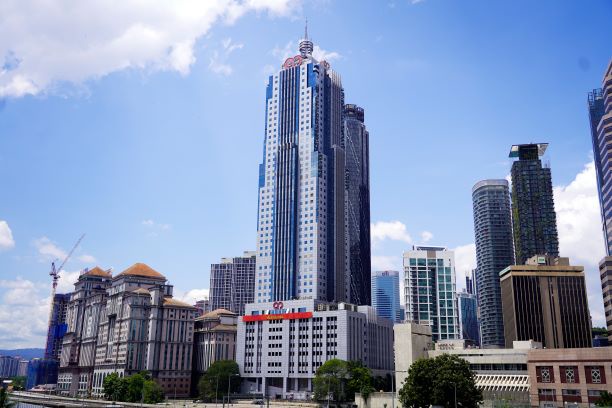 Image from: AmFIRST REIT cadang lupus Menara AmBank pada harga RM331 juta