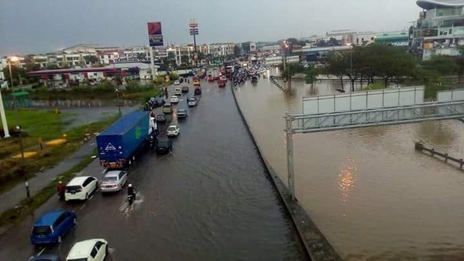 Image from: Banjir kilat di beberapa kawasan di Klang